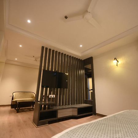 The Mudra Hotel Varanasi Eksteriør billede