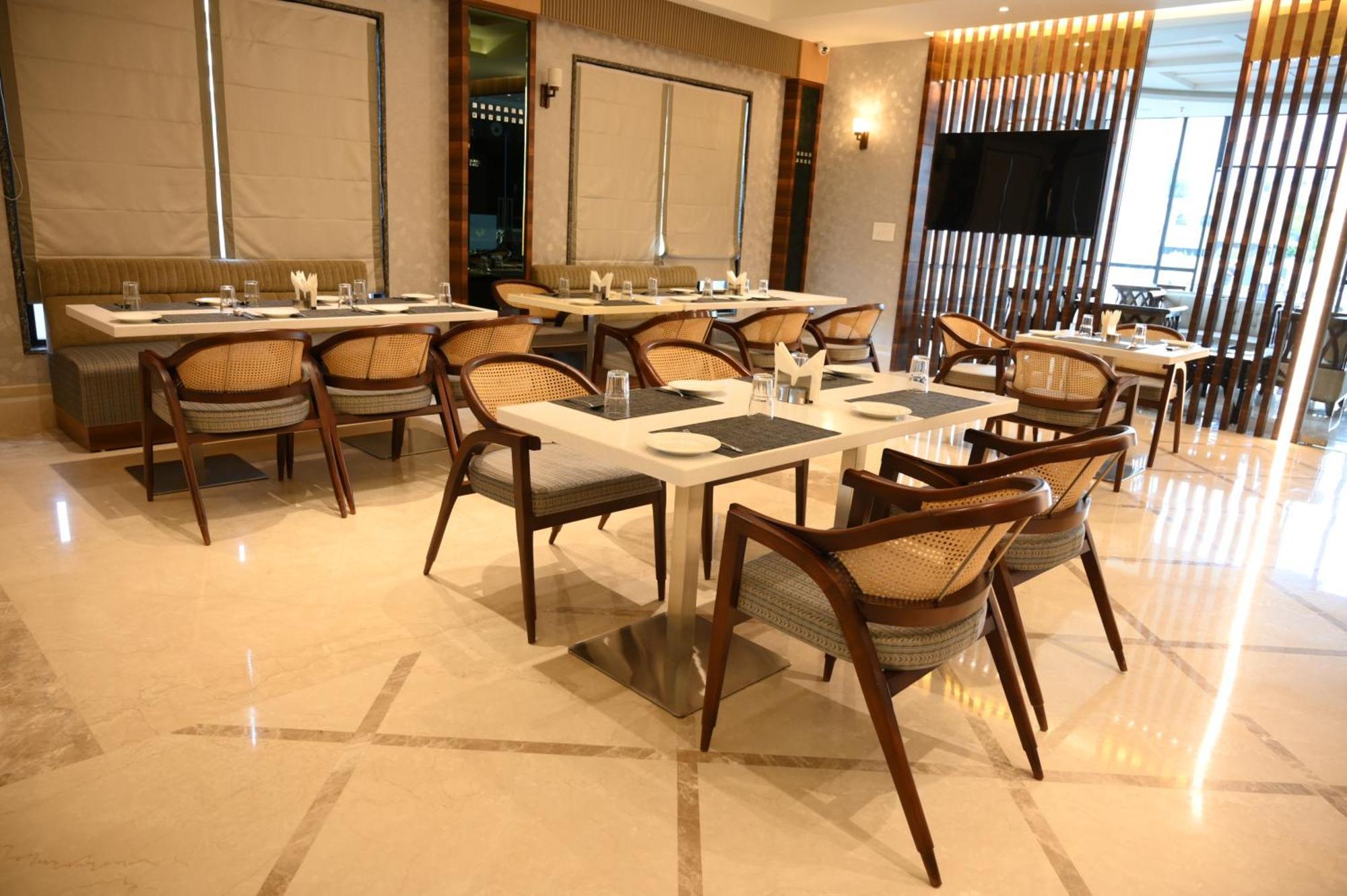 The Mudra Hotel Varanasi Eksteriør billede